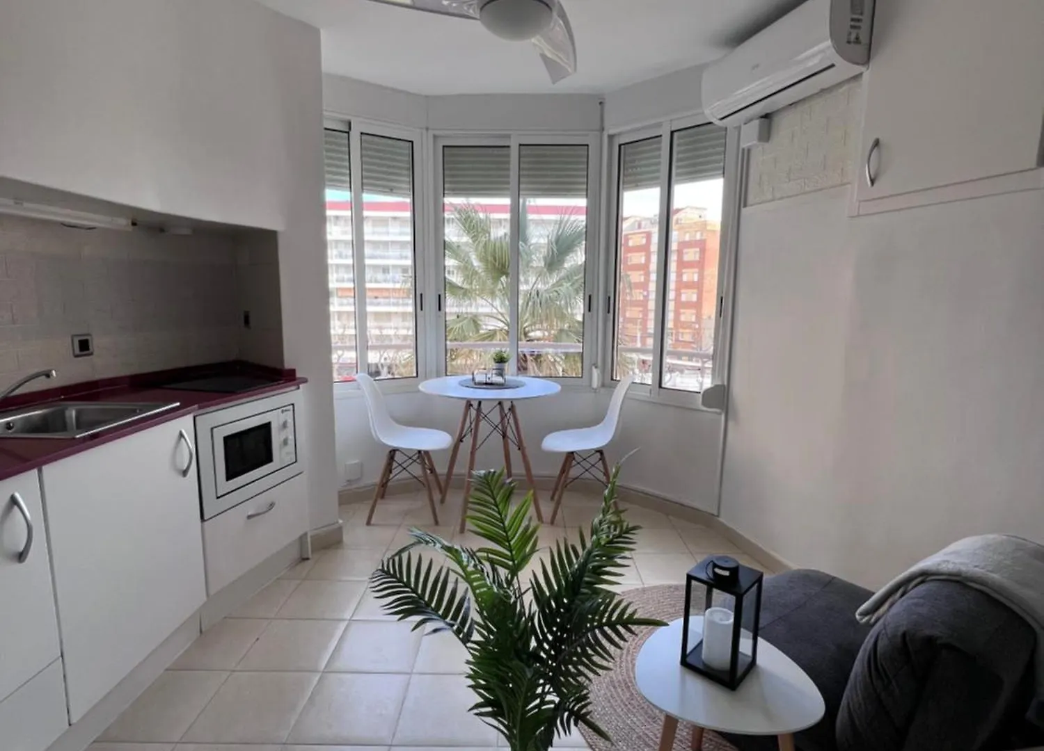 Apartment Apartamento Acogedor En Primera Linea De Playa La Pineda
